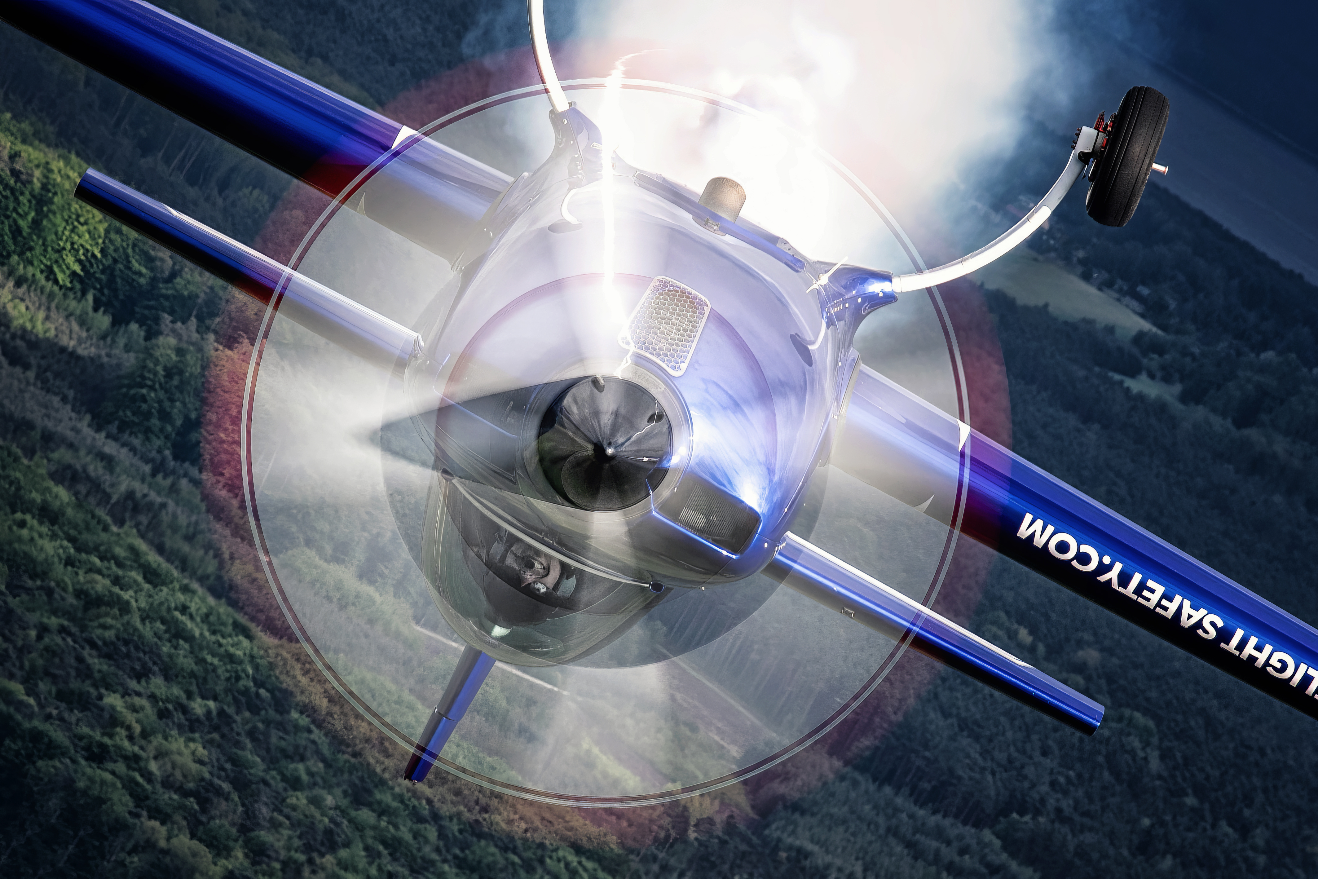 SP-EKS w locie - widok z boku