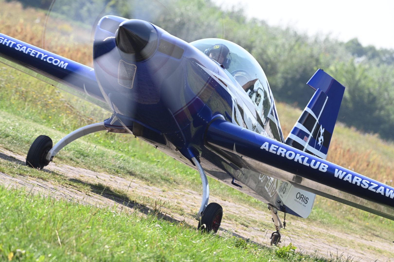 SP-EKS na pasie startowym