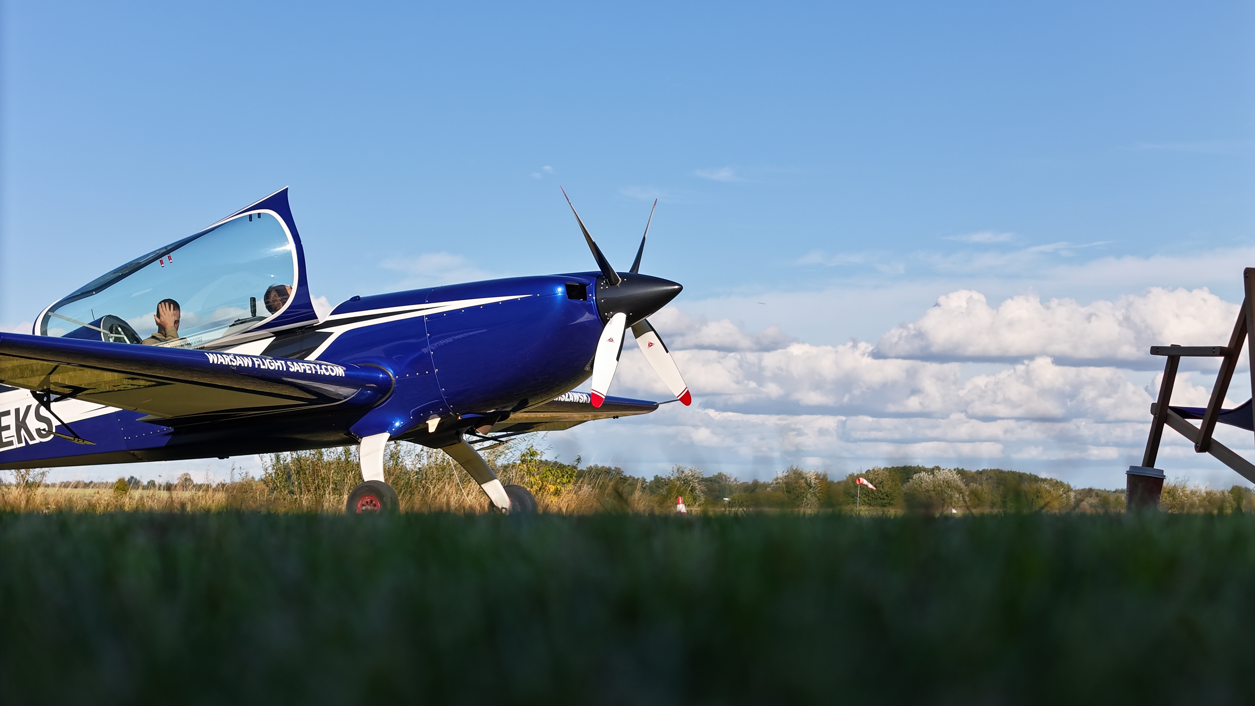 SP-EKS na lotnisku Radom-Piastów