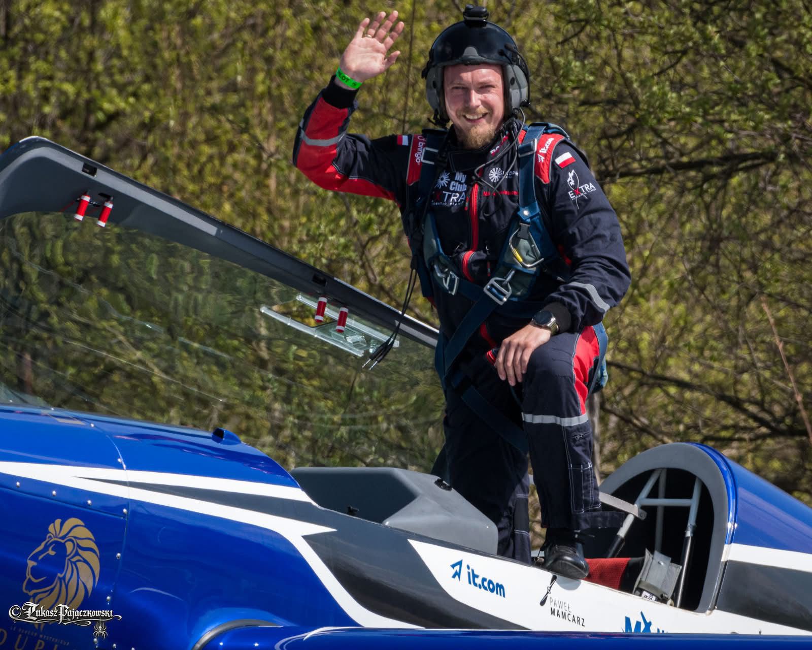 Extra 300L SP-EKS w pokazie, JedlinSky 2026 - kadr 12